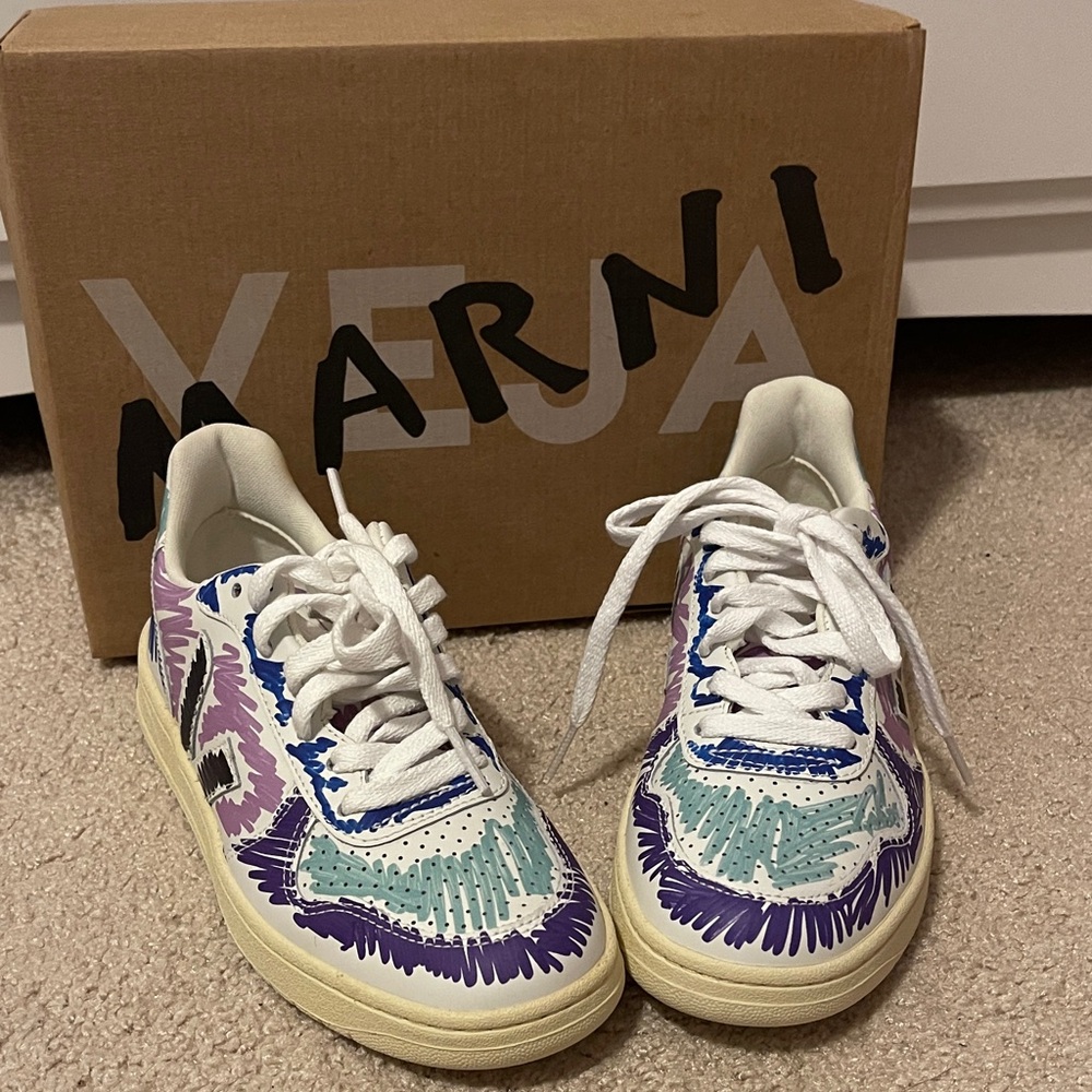 Marni Veja Women's Purple and Blue Patterned Sneakers